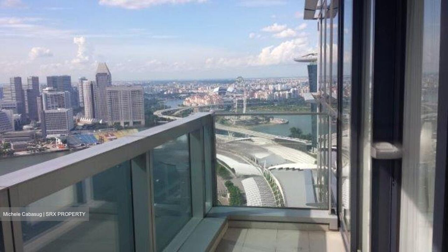 Marina Bay Residences (D1), Condominium #470431201